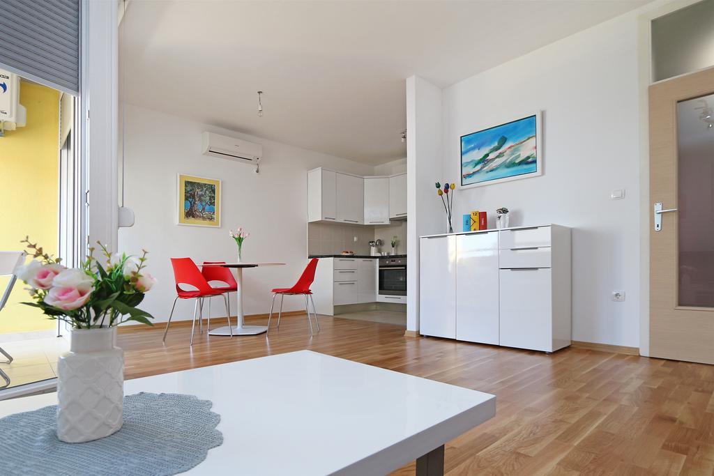 Antonijas Sunny Apartment マカルスカ エクステリア 写真