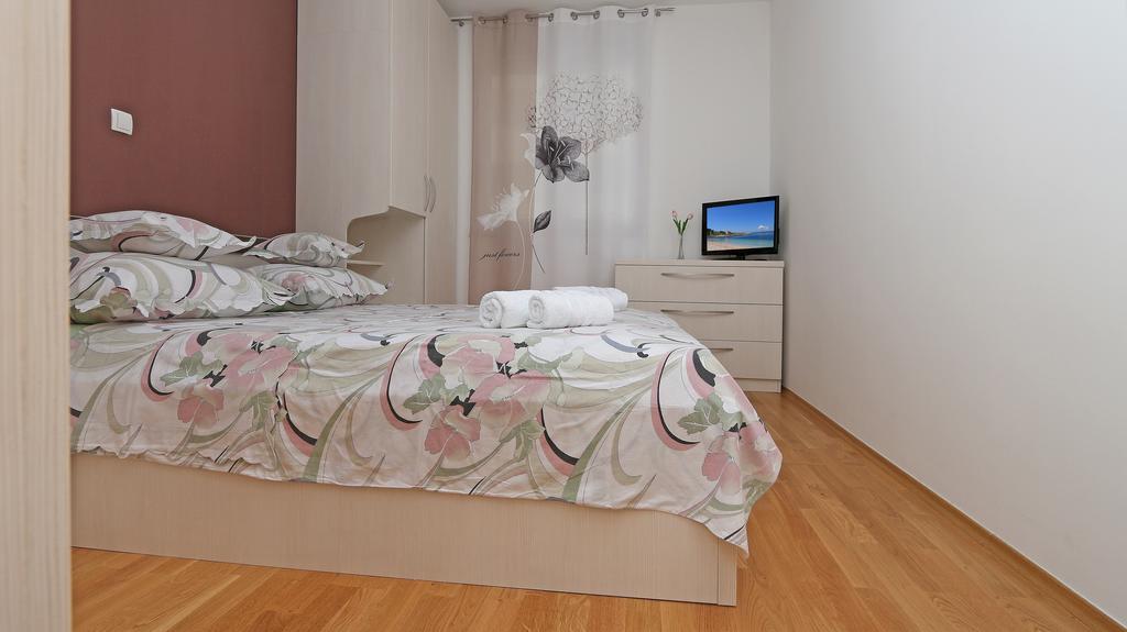 Antonijas Sunny Apartment マカルスカ エクステリア 写真